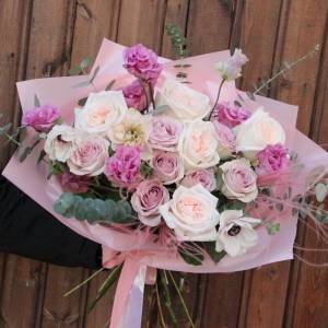 Букет с анемонами "Для неё"