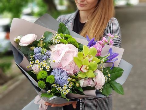 Весенний букет