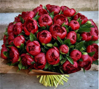 Букет из пион "Искушение"